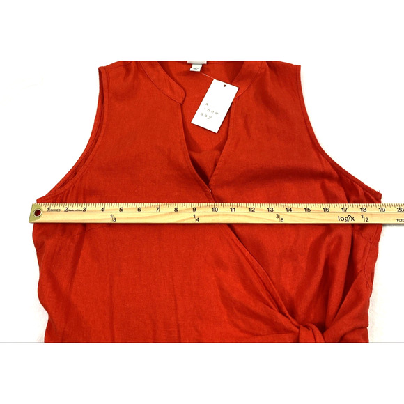 Womens Shorts Jumpsuit Size Medium Red Wrap 1 Piece Romper Linen Blend NWT - Picture 6 of 12